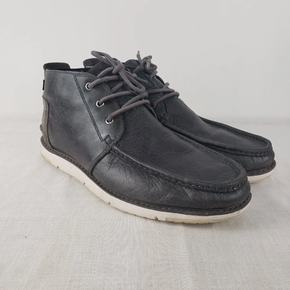 Toms Navi Moc Chukka Boots Mens Size 13 Gray Leather Casual Lace Up Ankle Shoes